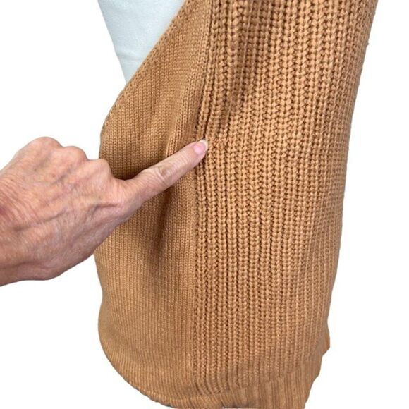 Nude Brand Open Back Cowl Neck Cable Knit Sweater Camel Size S/M - Picture 3 of 11